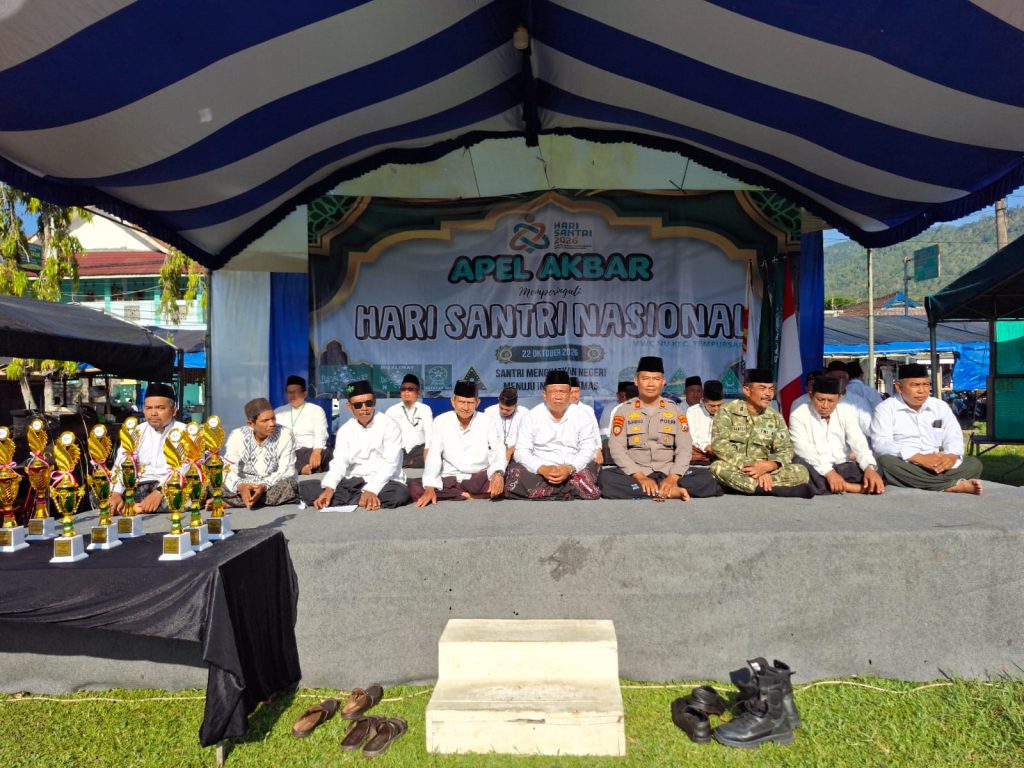 Santri Menguatkan Negeri: Pj Kepala Desa Pundungsari Hadiri Apel Akbar Hari Santri Nasional 2026 di Tempursari